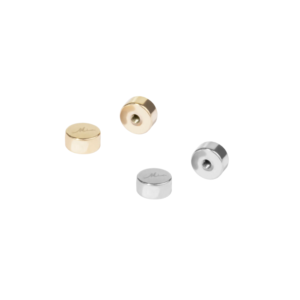 Lova Stud Earrings