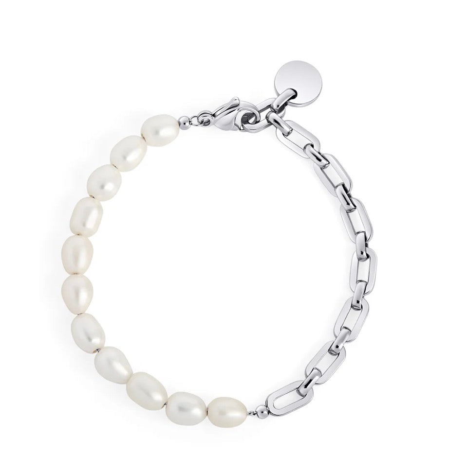 Reina Pearl Bracelet
