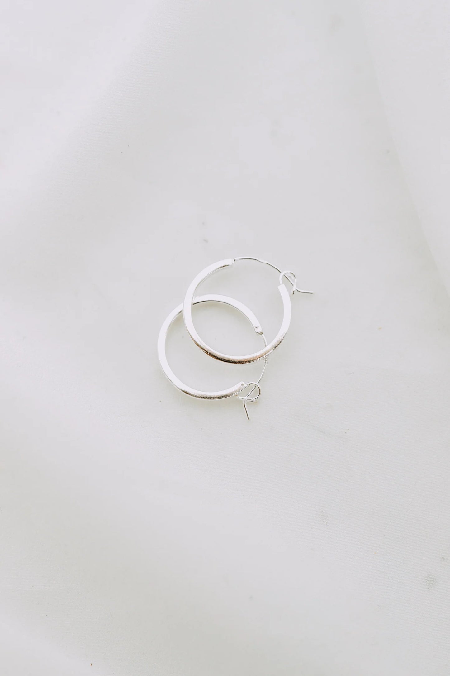 SR Classic Silver Hoop Earrings