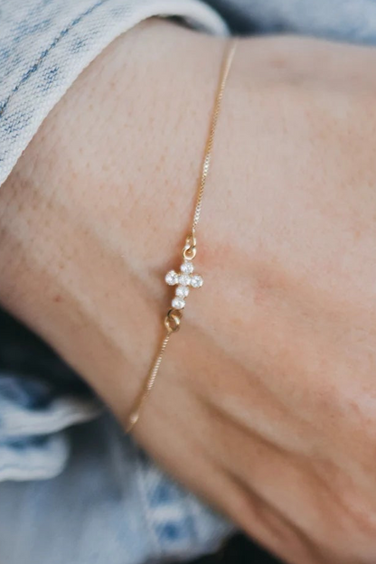 SR Dainty cross bracelet